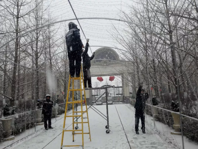 金泰物业各项目大雪天坚持工作(图4)