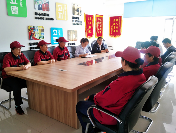 金泰物业保洁业务知识培训活动(图3) 金泰物业保洁业务知识培训活动(图3)